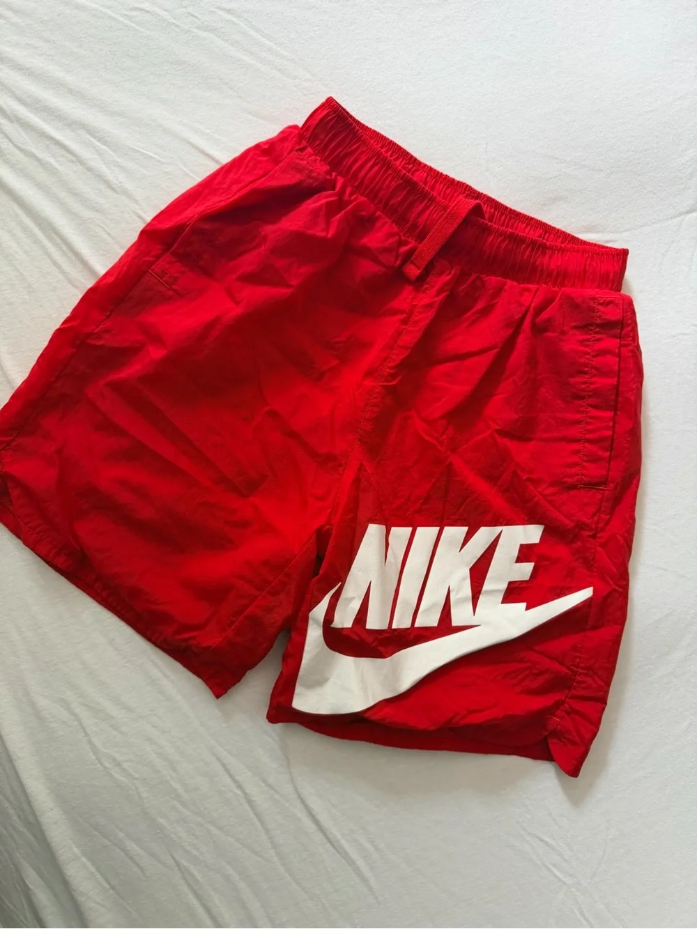 Nike Boys Red White Swoosh Logo Activewear Athletic Shorts Size Large (L)